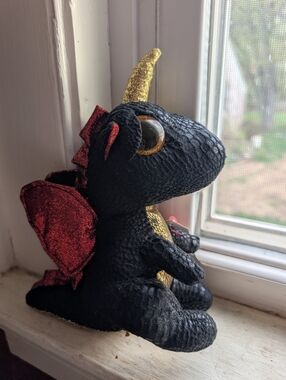 Ty Beanie Boos Black Dragon Gold Unicorn Plush Grindal 2020 9" Collectible Tags